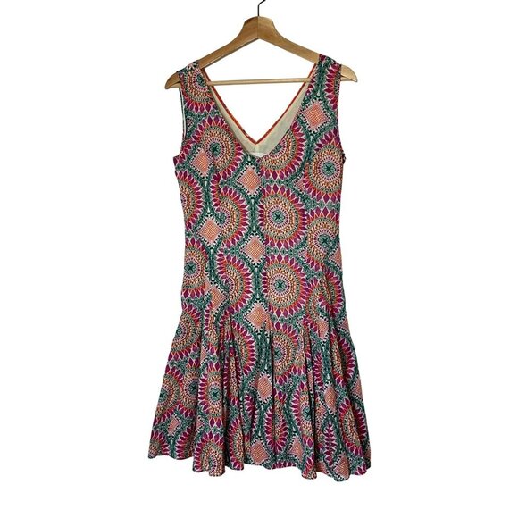 HD In Paris Anthropologie South Island Medallion Print Fit and Flare Dress Sz 6 - Picture 2 of 9